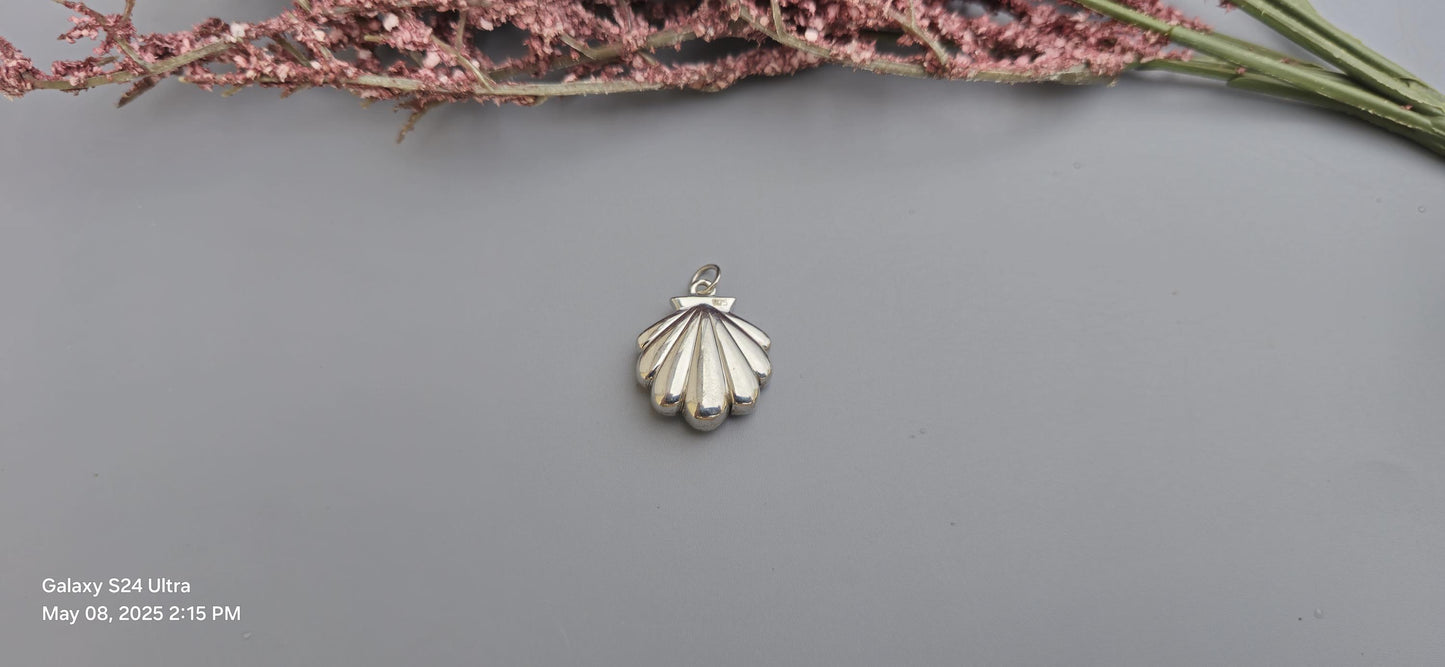 Sea shell charm Moissanite blackened gold Georgian Pendant without chain, Circa Vintage Pendant.