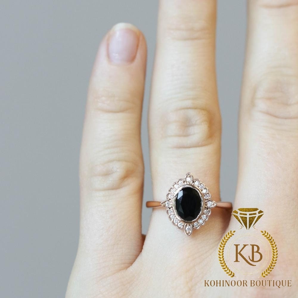 Oval Onyx Halo Solitaire diamond Engagement\Bridal\propose\wedding Ring with 10k\14k\18k White\Yellow\Rose Gold