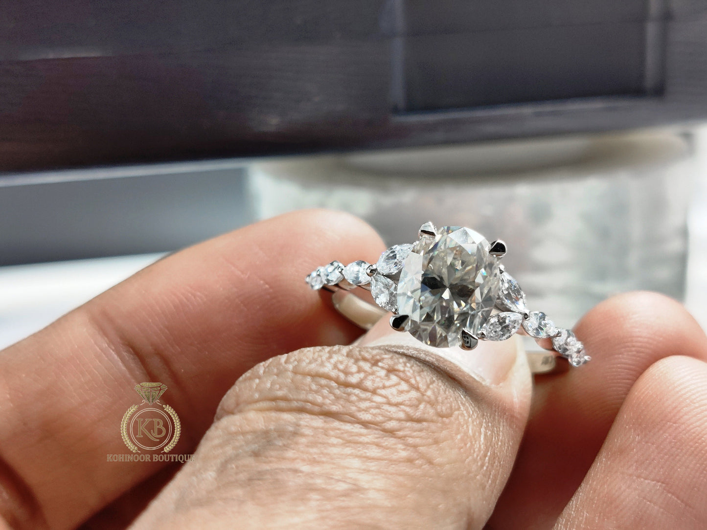 Oval & Marquise Moissanite Engagement ring, floral and petal moissanite ring, ring for her, gift for women, promise proposal ring.