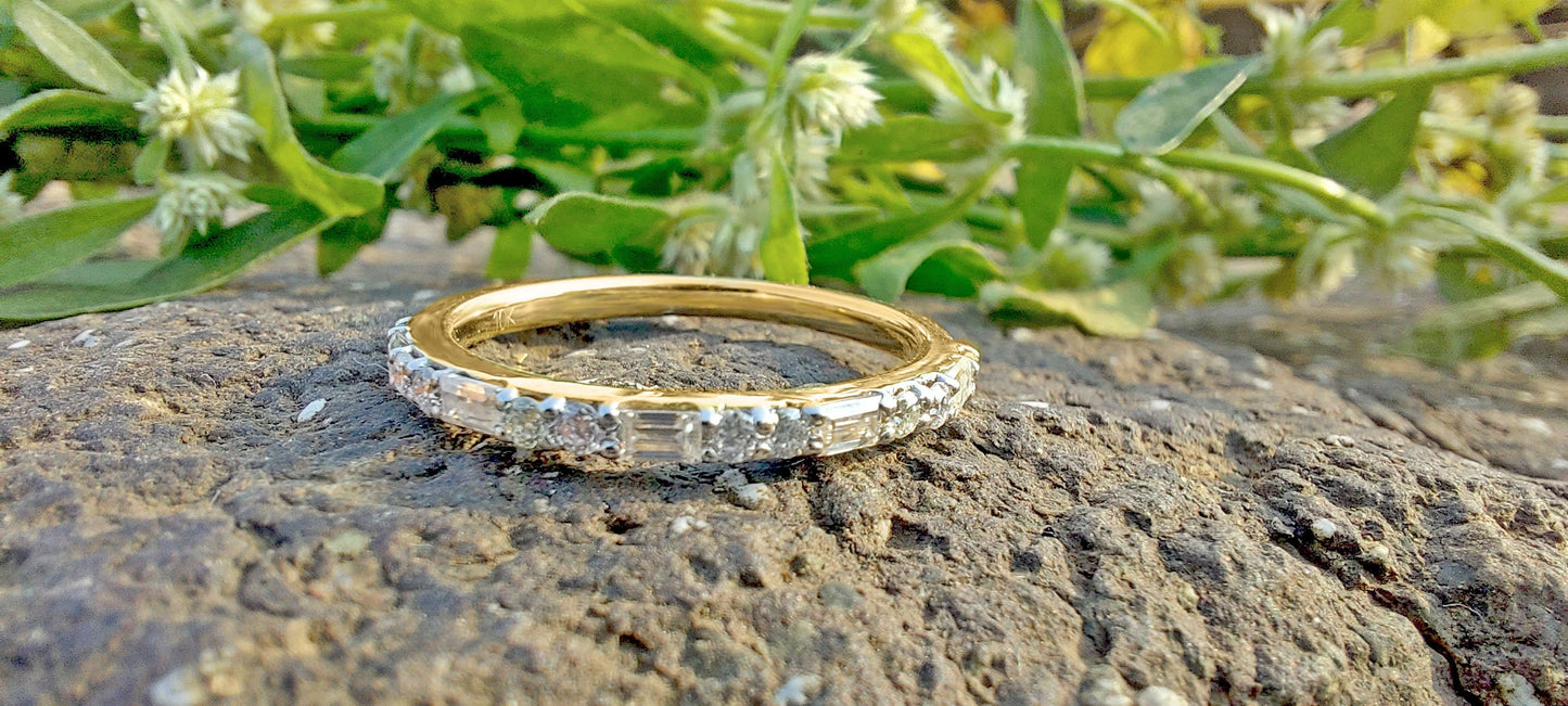 Baguette & Round moissanite Eternity Band, dainty wedding band, stackable minimalist ring