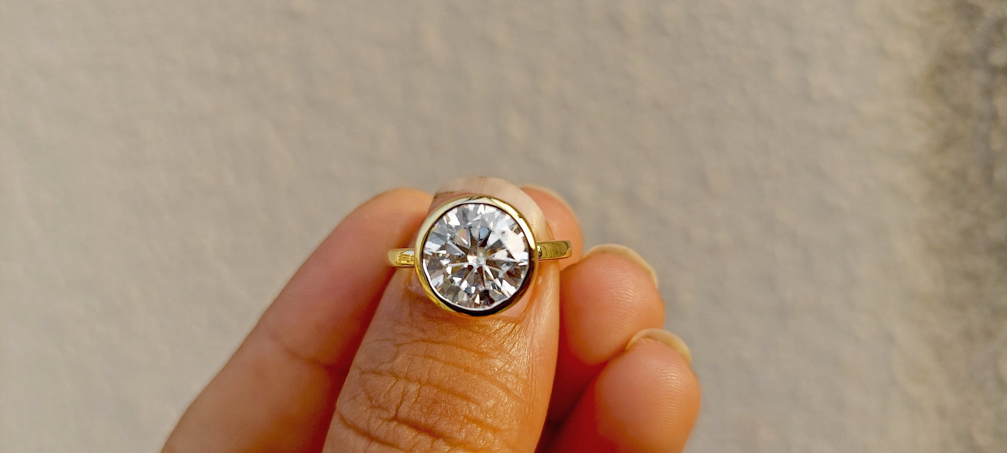 Round Cut Bezel Moissanite Solitaire Engagement Ring , Proposal Ring, Ring for her, Gift for her