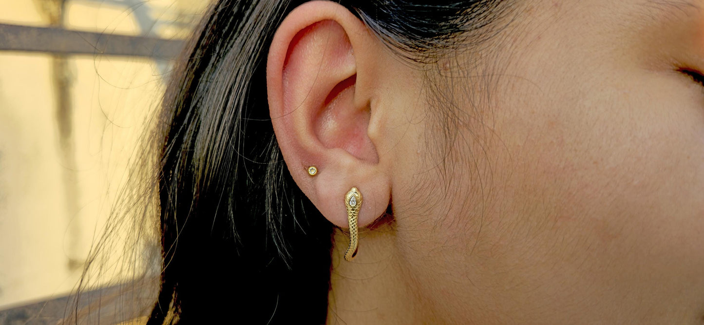 Snake serpent earrings huggie, huggie for women, earrings for women girls, party wear earrings, statement earrings, Cobra Pear earrings