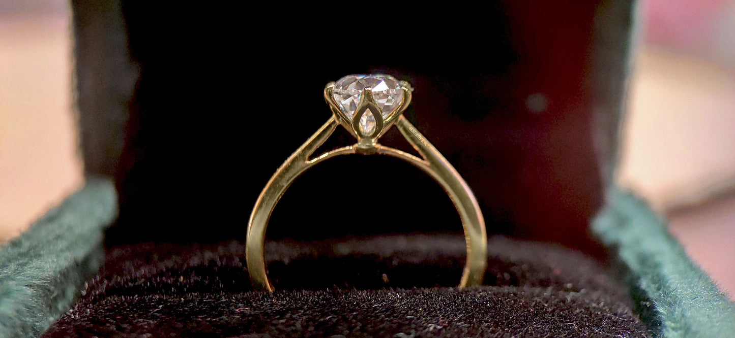 Tulip Lotus Prong Oval Moissanite Solitaire Engagement Ring, flower basket ring, petal prong ring, tulip prong ring, petit oval ring.