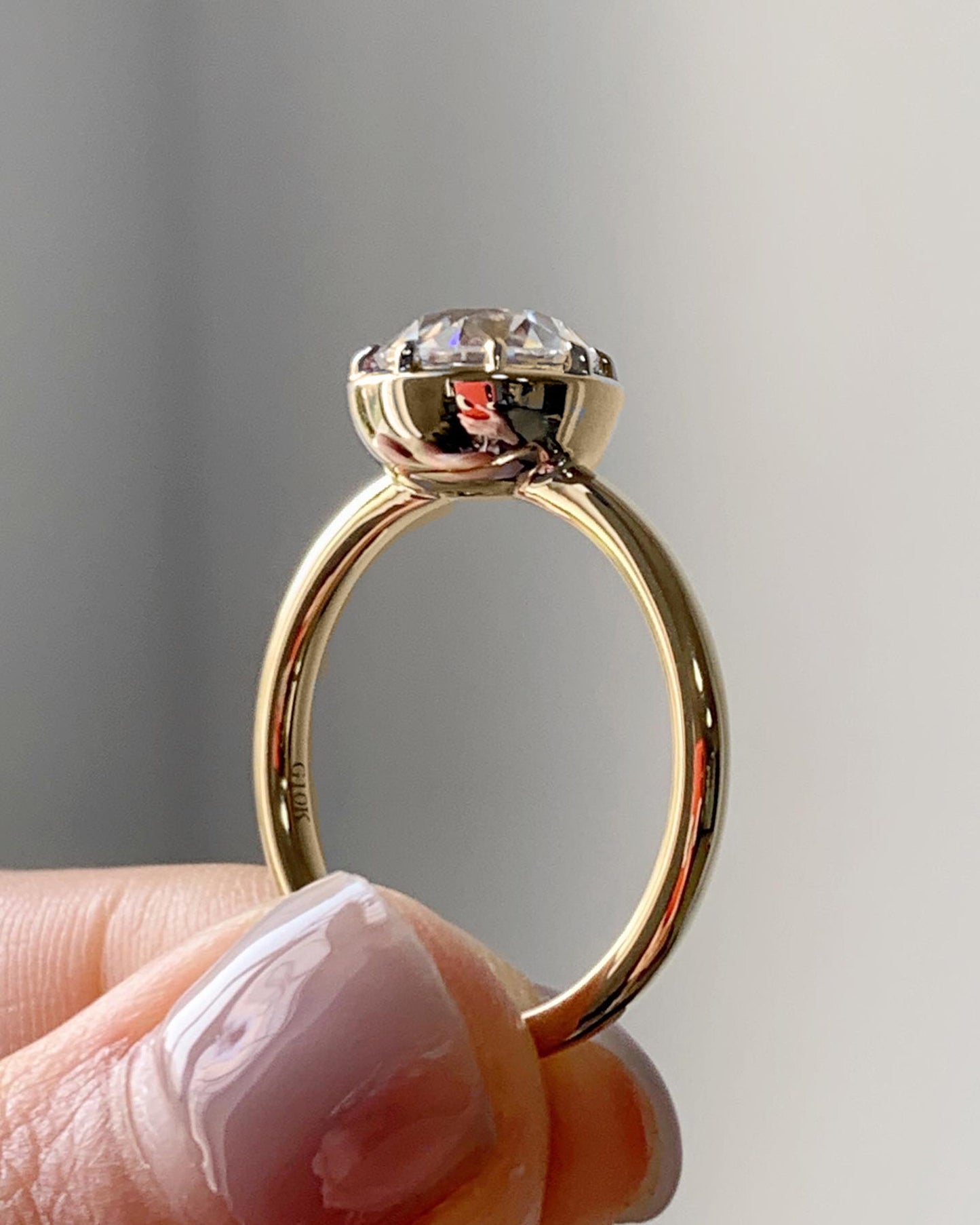 Old European Cut OEC Round Button Back Georgian Cut Down Set Moissanite Solitaire Engagement ring available in 10k,14k,18k,silver,Platinum