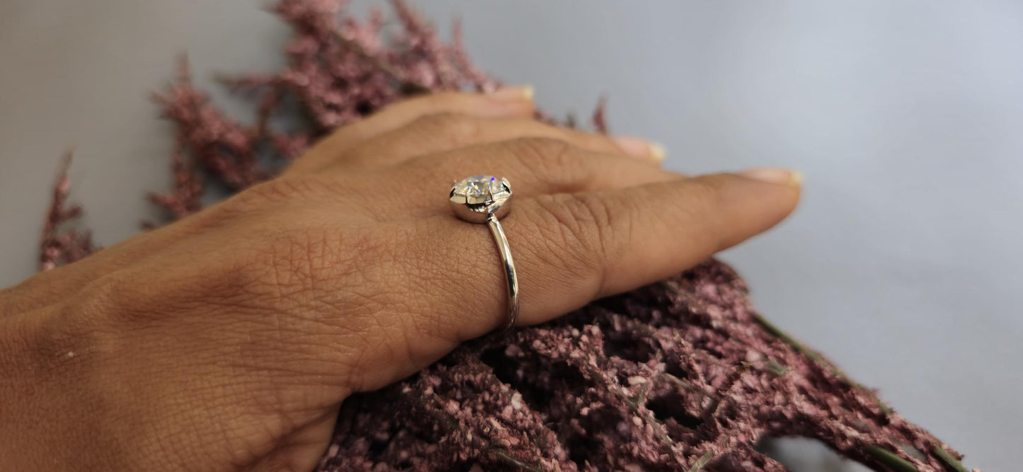 Old European Cut OEC Round Button Back Georgian Cut Down Set Moissanite Solitaire Engagement ring available in 10k,14k,18k,silver,Platinum