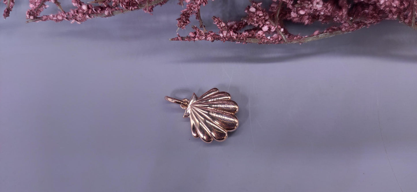 Sea shell charm Moissanite blackened gold Georgian Pendant without chain, Circa Vintage Pendant.