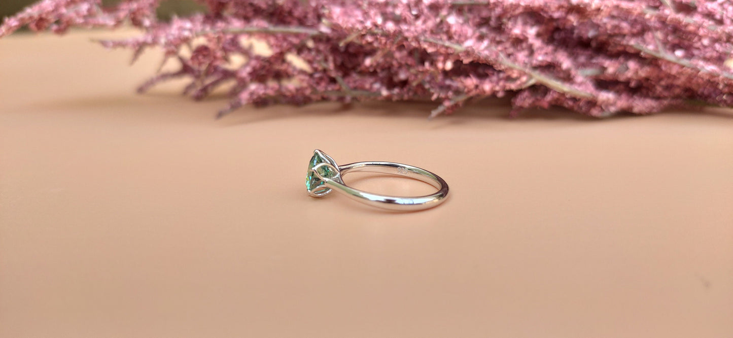 Tulip Lotus Prong Round Green Moissanite Solitaire Engagement Ring, flower basket ring Promise ring, proposal Ring, Ring for her