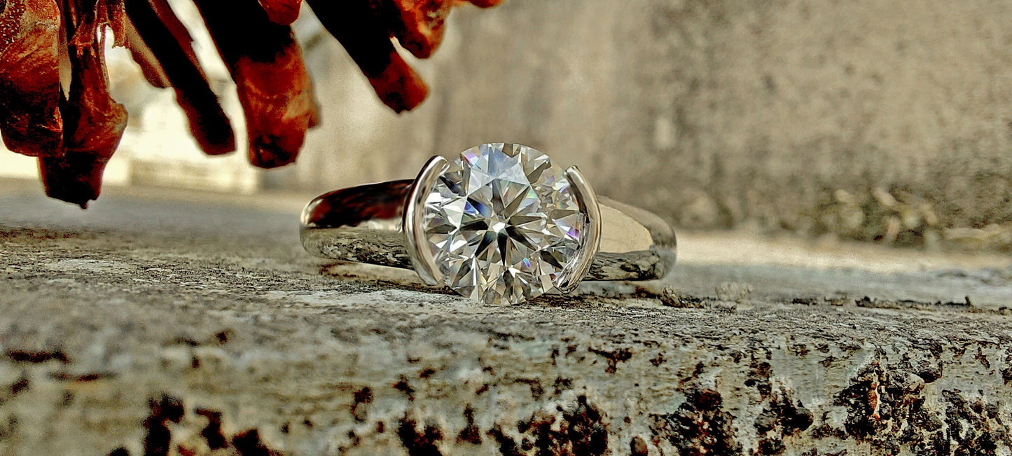 Round Lab grown Diamond Half Bezel Solitaire Engagement Ring, Ring for Women, Ring for Men, Ring for Unisex adult.