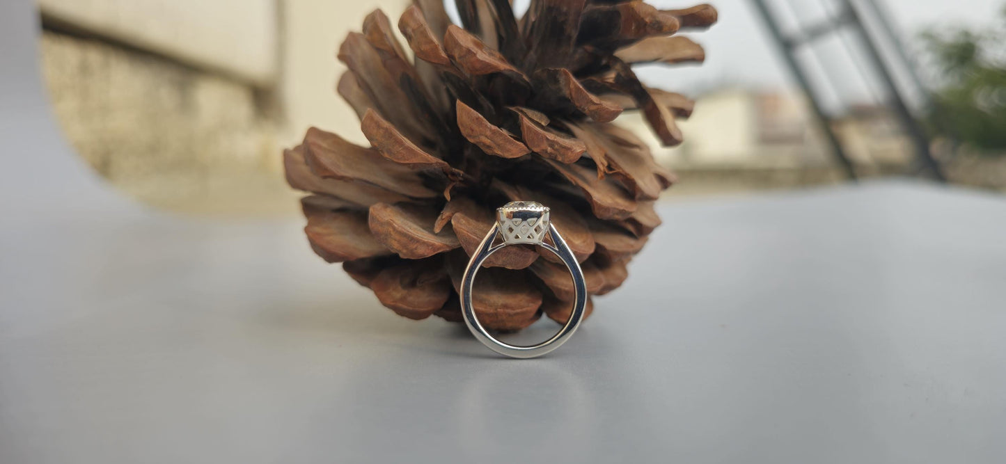 Old Mine Elongated Cushion Cut Milgrain Bezel lattice set Moissanite Engagement Ring with\without shoulders,Vintage Ring