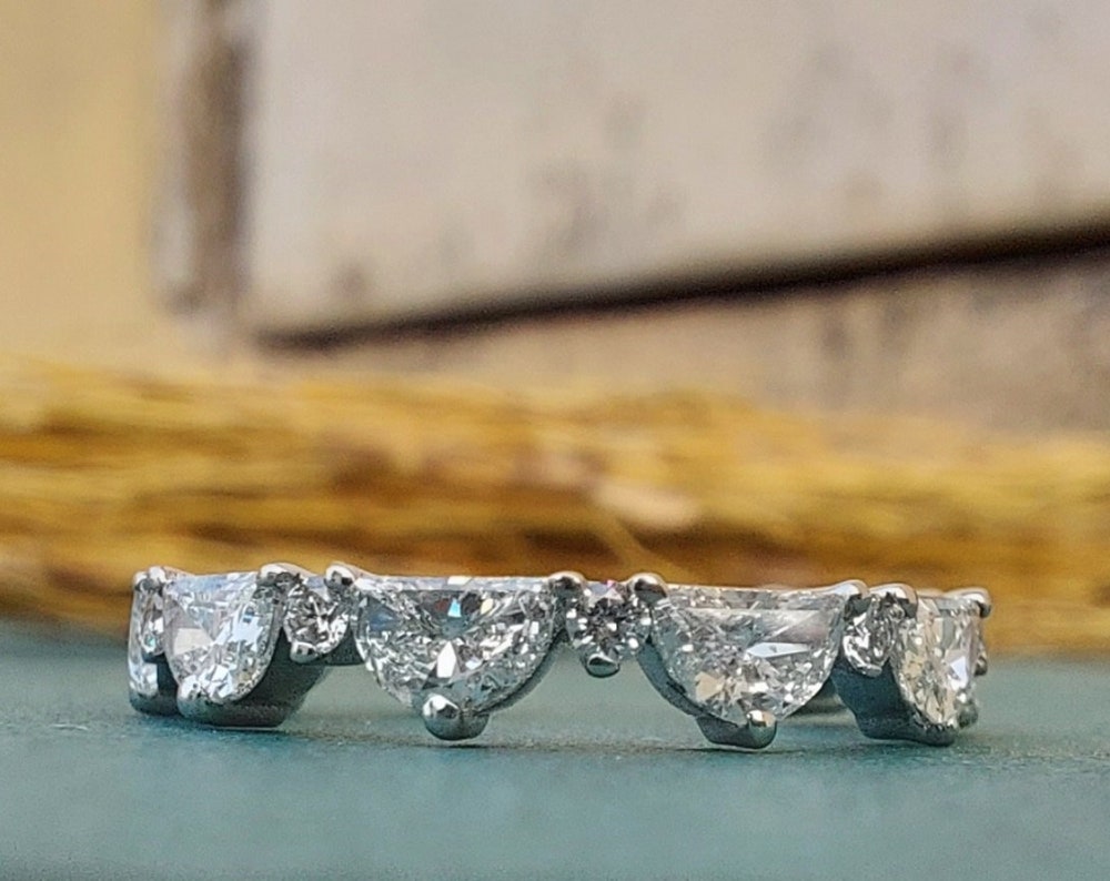Half Moon Lace moissanite wedding band
