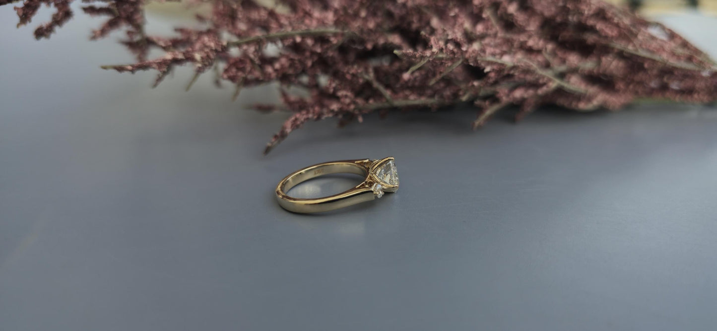 Tulip basket set Marquise moissanite 3 stone ring engagement ring, Ring for her, travel ring, ring for women
