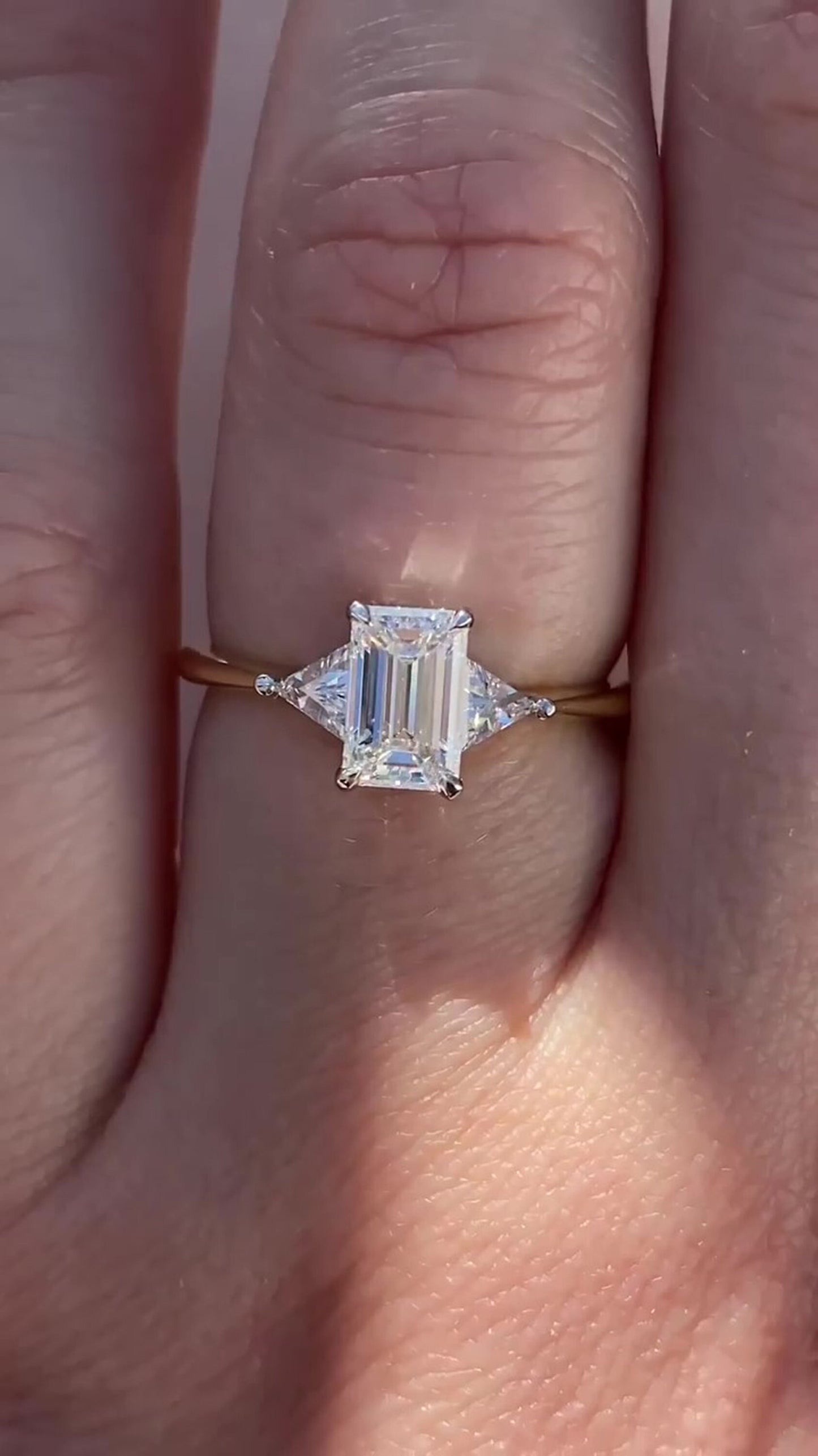 Emerald & Trilliant\Trillion 3 stone moissanite diamond Engagement\propose\Bridal Ring 18k\14k\10k White\Yellow\Rose Gold