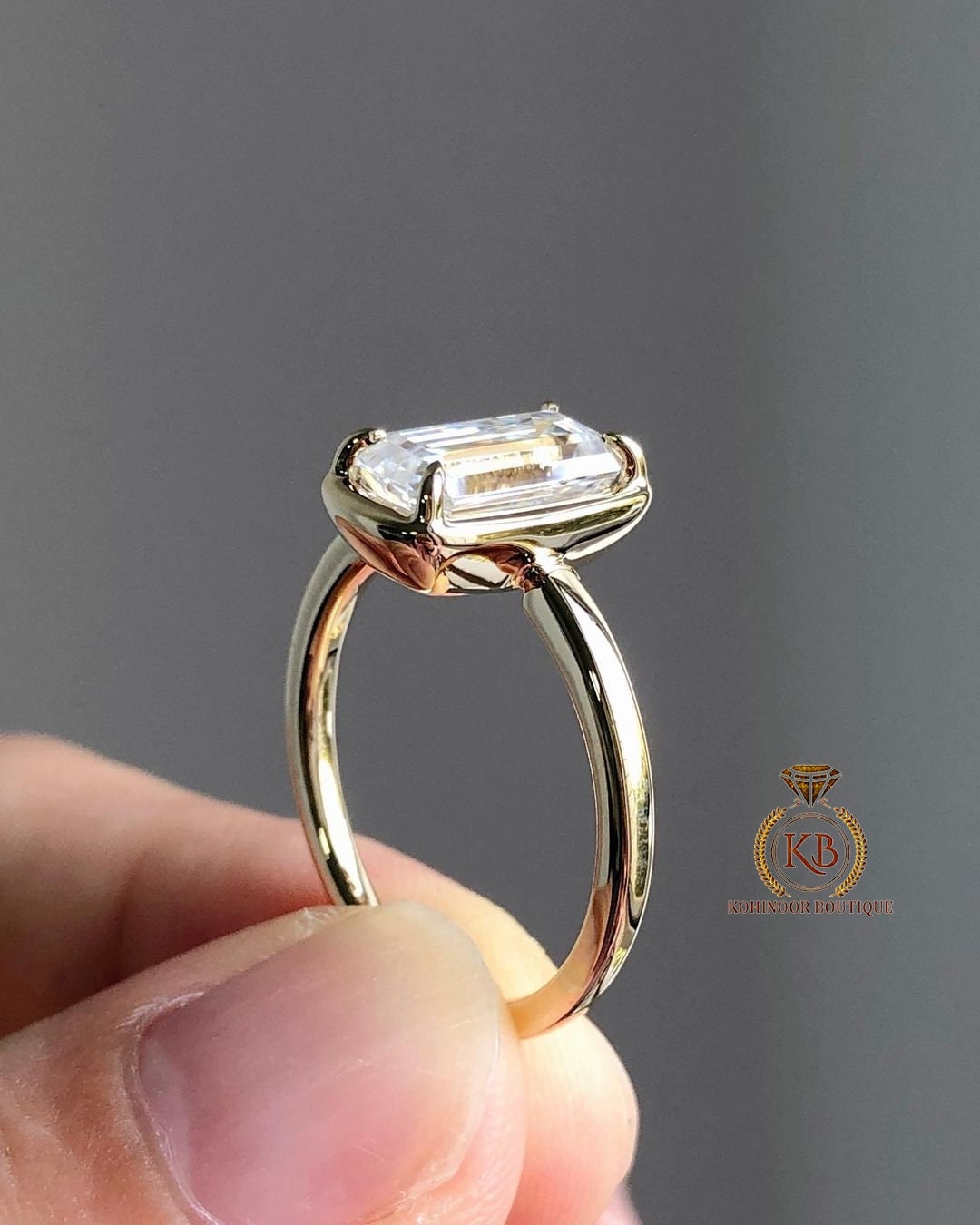 Elongated Emerald Bezel Set Moissanite Solitaire Engagement Ring,Proposal\Anniversary\Wedding Ring for Women\Men in 18k\14k\10k