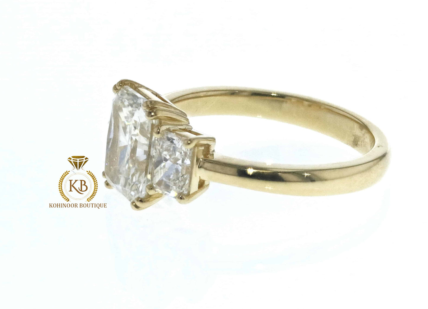 Radiant cut 3-Stone moissanite Engagement ring, ring for her, gift for women, 3 stone anniversary ring, gift for wife