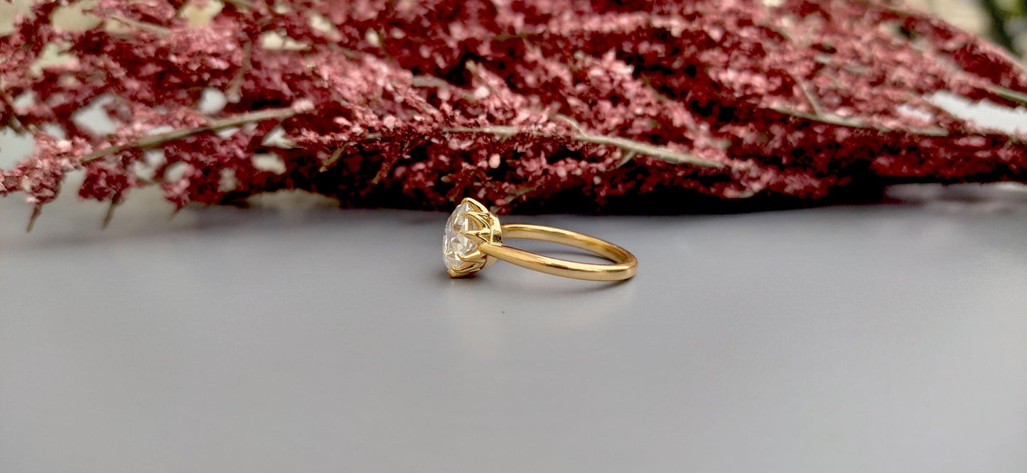 Old Mine Cut OMC Kite set Cushion Moissanite Solitaire Engagement Ring, Ring for her, Vintage ring for women, right hand ring