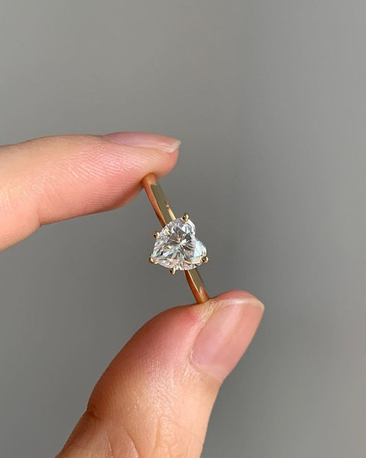 Heart Shaped Moissanite Solitaire Engagement Ring, Ring for her, ring for women, Classic solitaire ring, gift for her