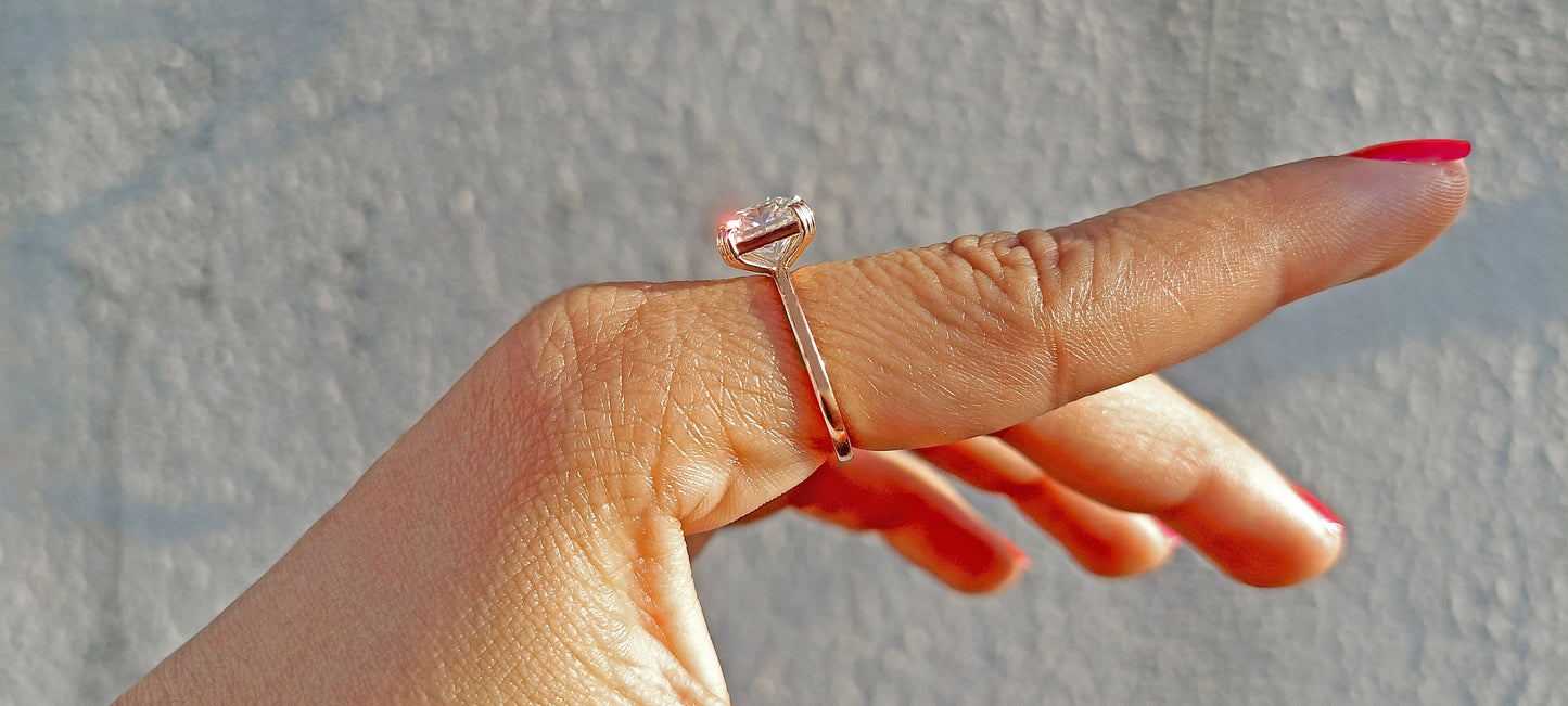 Radiant cut moissanite solitaire Engagement ring, ring for her, modern bride ring, Proposal ring, gift for her, gift for mother