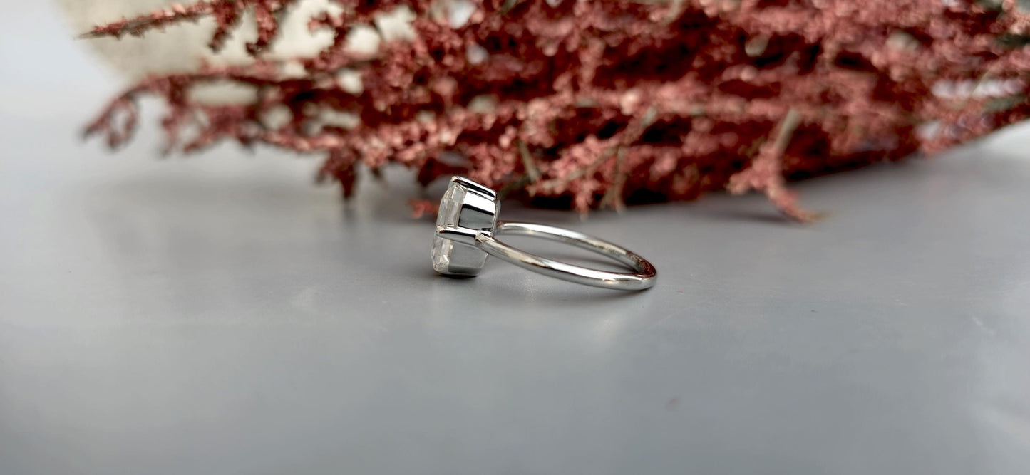 Emerald cut Moissanite Compass prong Basket set solitaire Engagement Ring for women, promise Proposal Ring, ring for her, gift for women