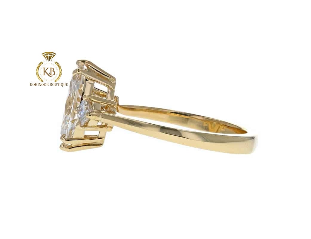 Marquise & Princess cut 3 Stone moissanite Engagement Ring. 3 stone wedding ring,mother ring, anniversary Gift for wife. Raised profile ring