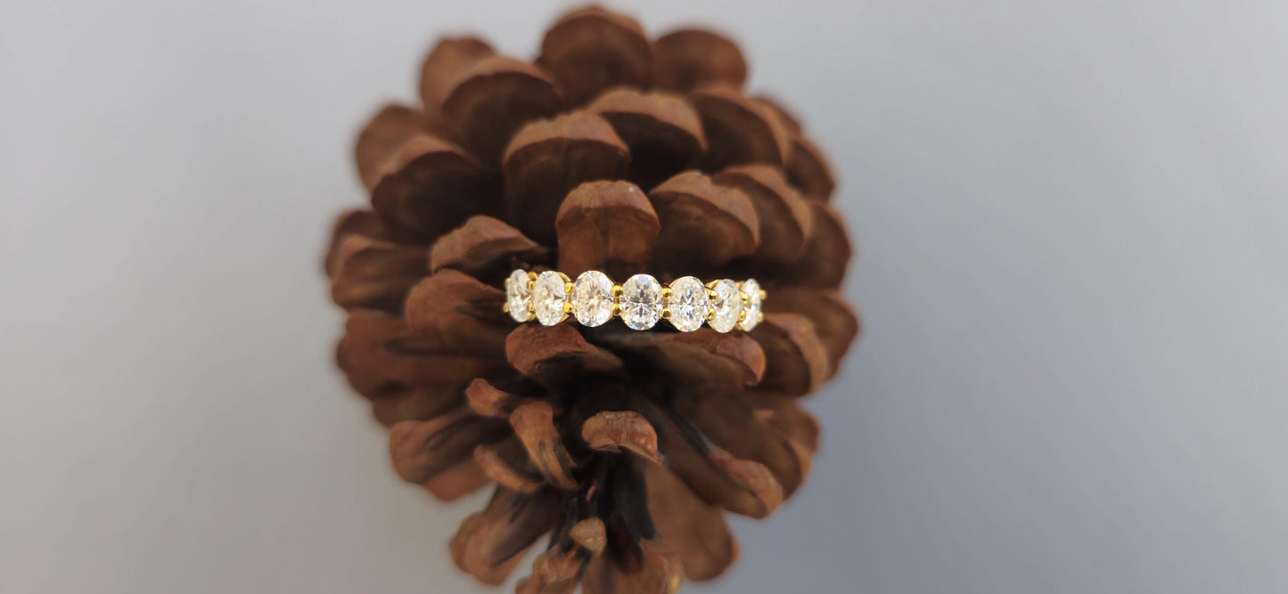 Oval 7 stone Moissanite Anniversary band, Anniversary gift for wife, Ring for her, Promise Ring