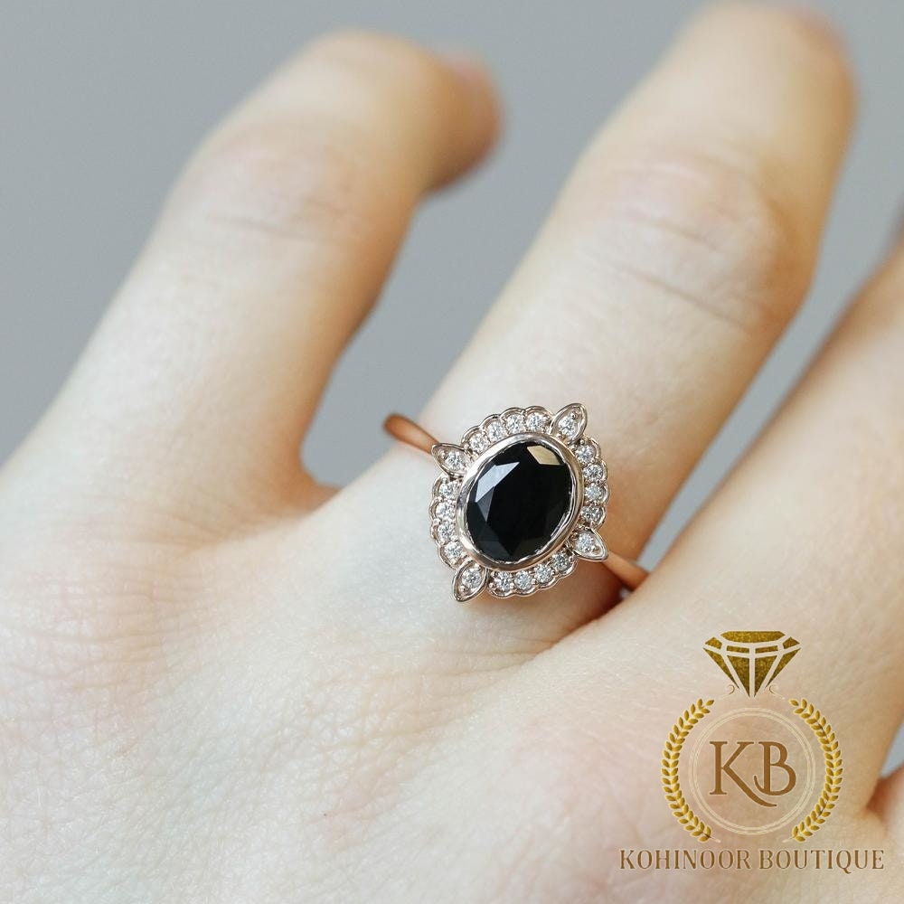 Oval Onyx Halo Solitaire diamond Engagement\Bridal\propose\wedding Ring with 10k\14k\18k White\Yellow\Rose Gold