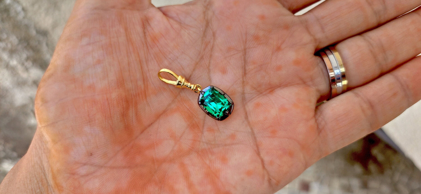 Elongated Old mine cut Cushion Cut Columbian Lab Emerald Pendant,Collet set Georgian cut down set Pendant, Wedding Pendant, Anniversary Gift