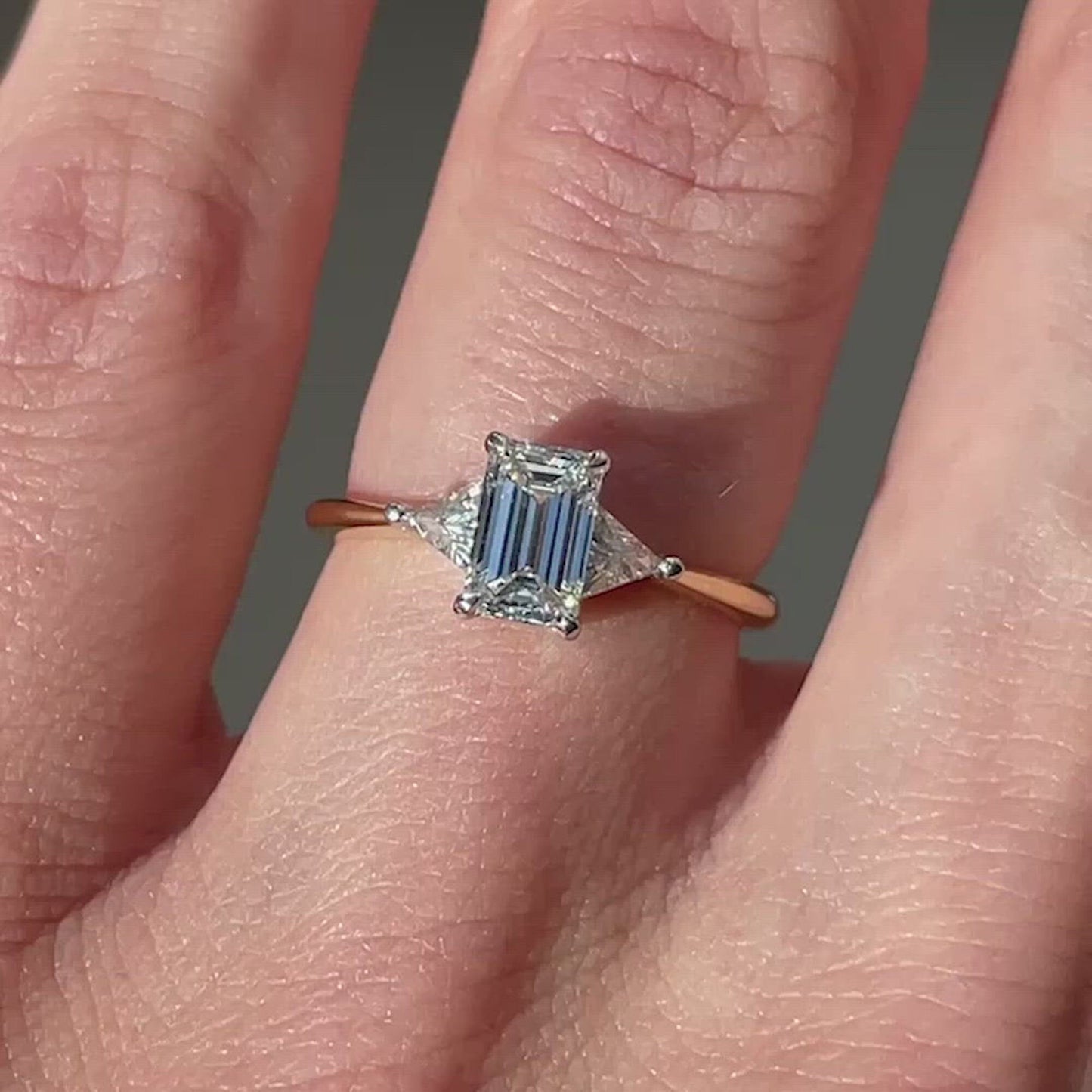 Emerald & Trilliant\Trillion 3 stone moissanite diamond Engagement\propose\Bridal Ring 18k\14k\10k White\Yellow\Rose Gold