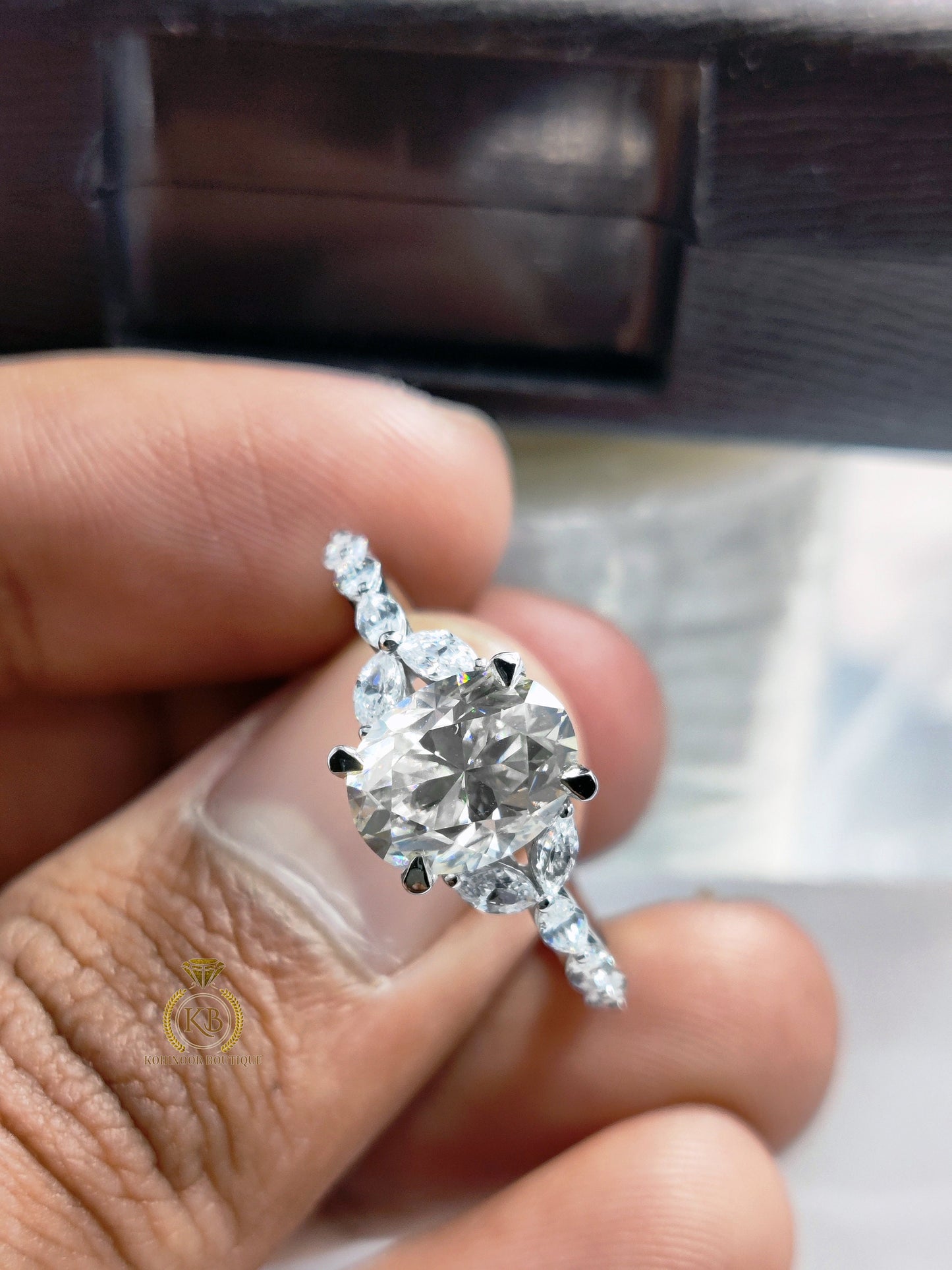 Oval & Marquise Moissanite Engagement ring, floral and petal moissanite ring, ring for her, gift for women, promise proposal ring.