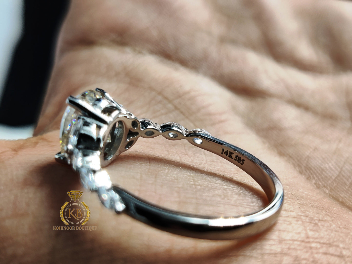 Oval & Marquise Moissanite Engagement ring, floral and petal moissanite ring, ring for her, gift for women, promise proposal ring.