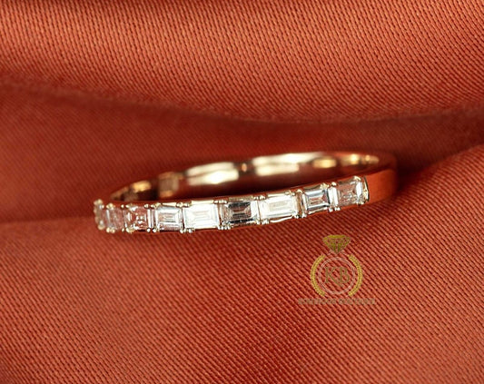 Baguette Moissanite half Eternity ban